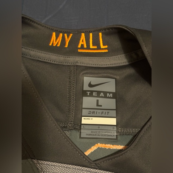 Tennessee Volunteers Nike Smokey Grey Football Jersey Men’s Size L NWT Stitched - Picture 5 of 9